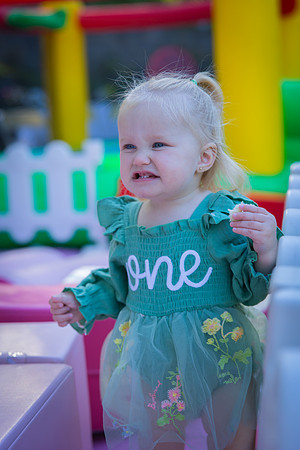 Sophia 1 years old BP (159 of 485)